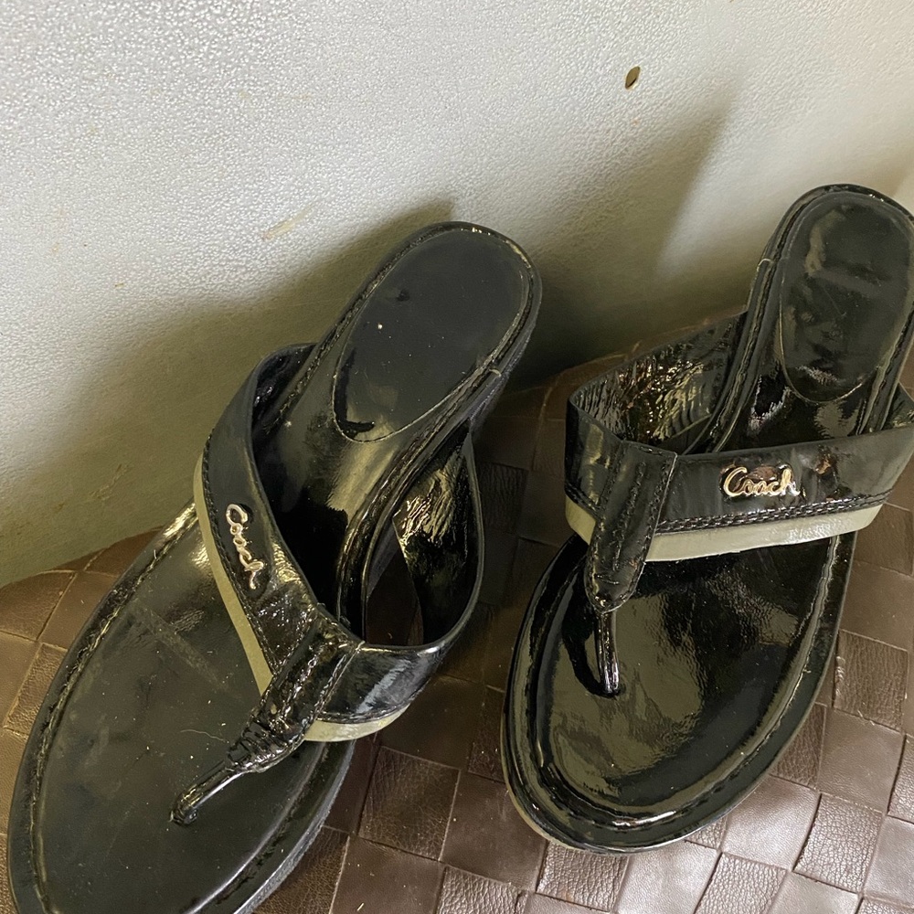 Coach Black Patent Leather Thong Sandals with Gold Logo